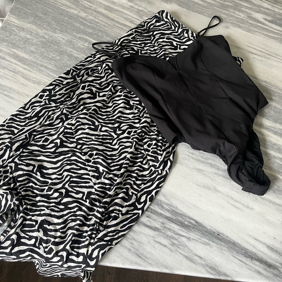 Summer outfit slinky skirt size large Zara body suit size extra large excellent - Picture 12 of 16